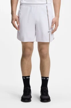 Active Tennis-Shorts aus innovativem NOVA-Gewebe