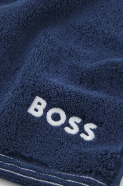 Badematte aus Baumwolle mit kontrastfarbener Logo-Stickerei