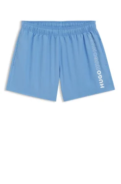 Badeshorts mit mehreren Logos
