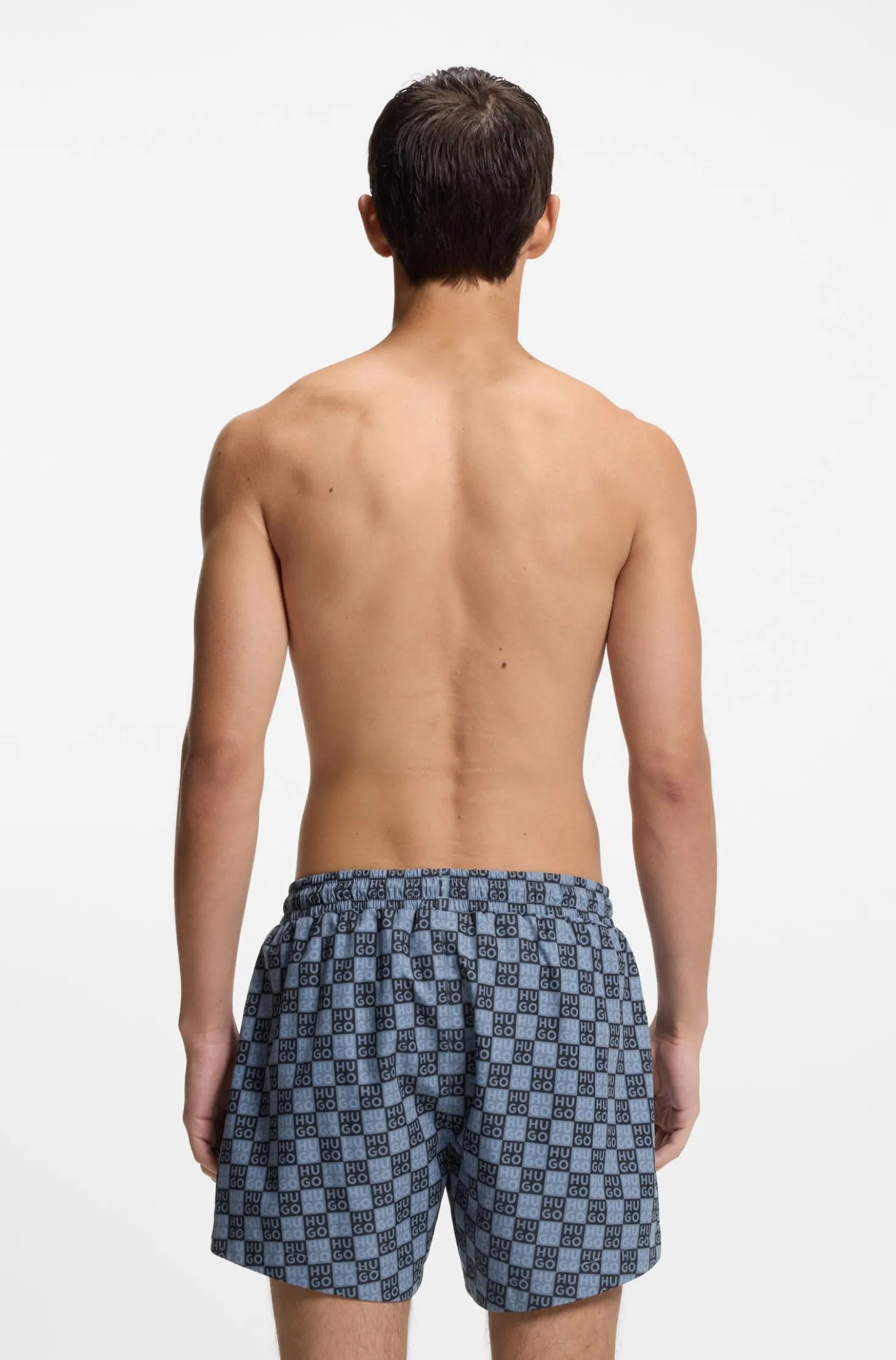 Badeshorts mit Schachbrett-Logos