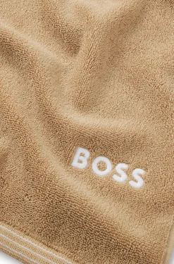 Badetuch aus Baumwolle mit kontrastfarbener Logo-Stickerei