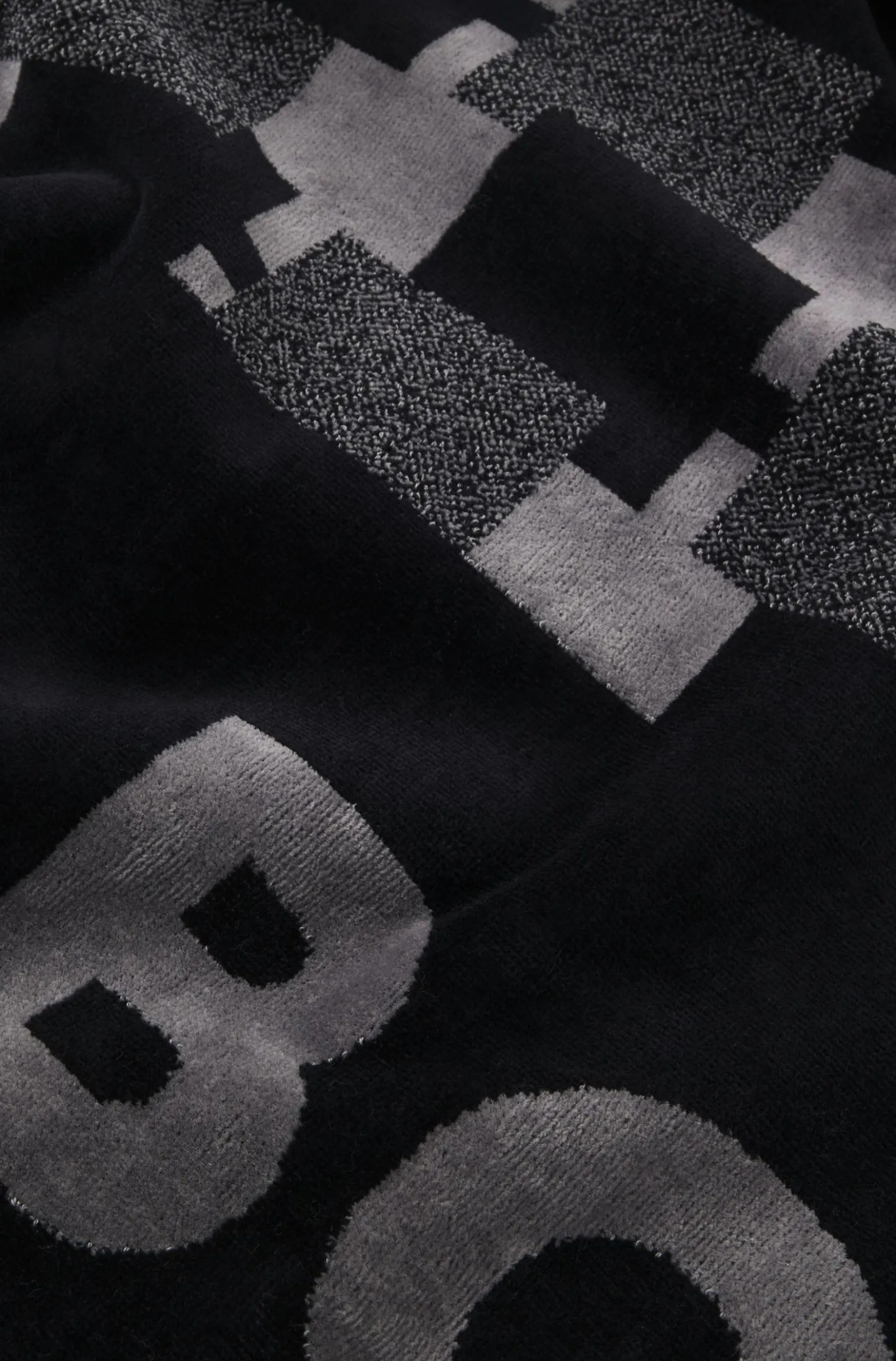 Badetuch aus Baumwoll-Samt mit geometrischem Jacquard-Muster