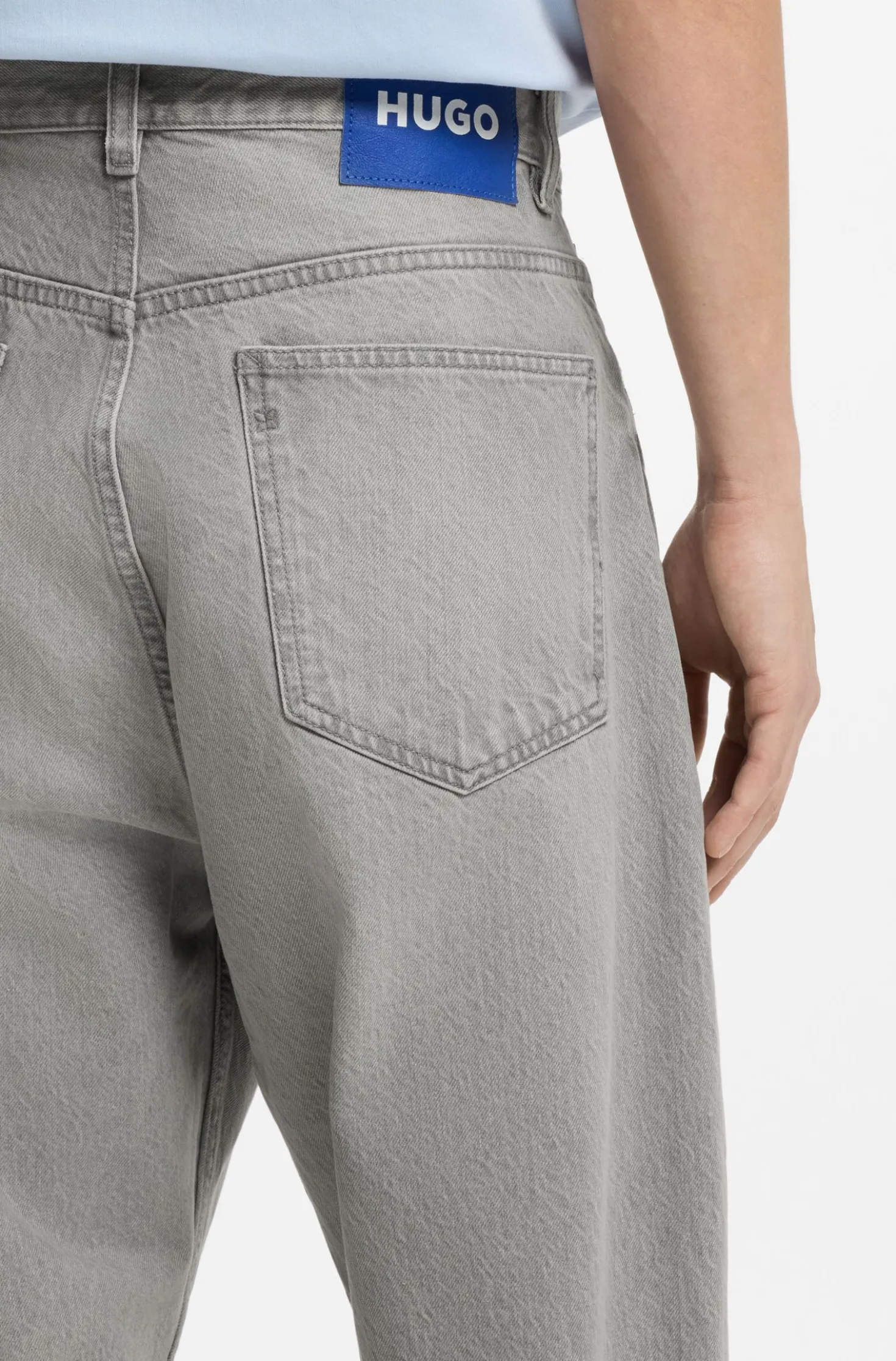 Baggy-Fit Jeans aus grauem Stone-washed-Denim