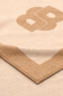 Überwurf aus Woll-Mix mit Double-B-Monogramm
