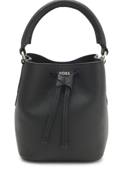 Beuteltasche aus Leder mit Logo-Schriftzug