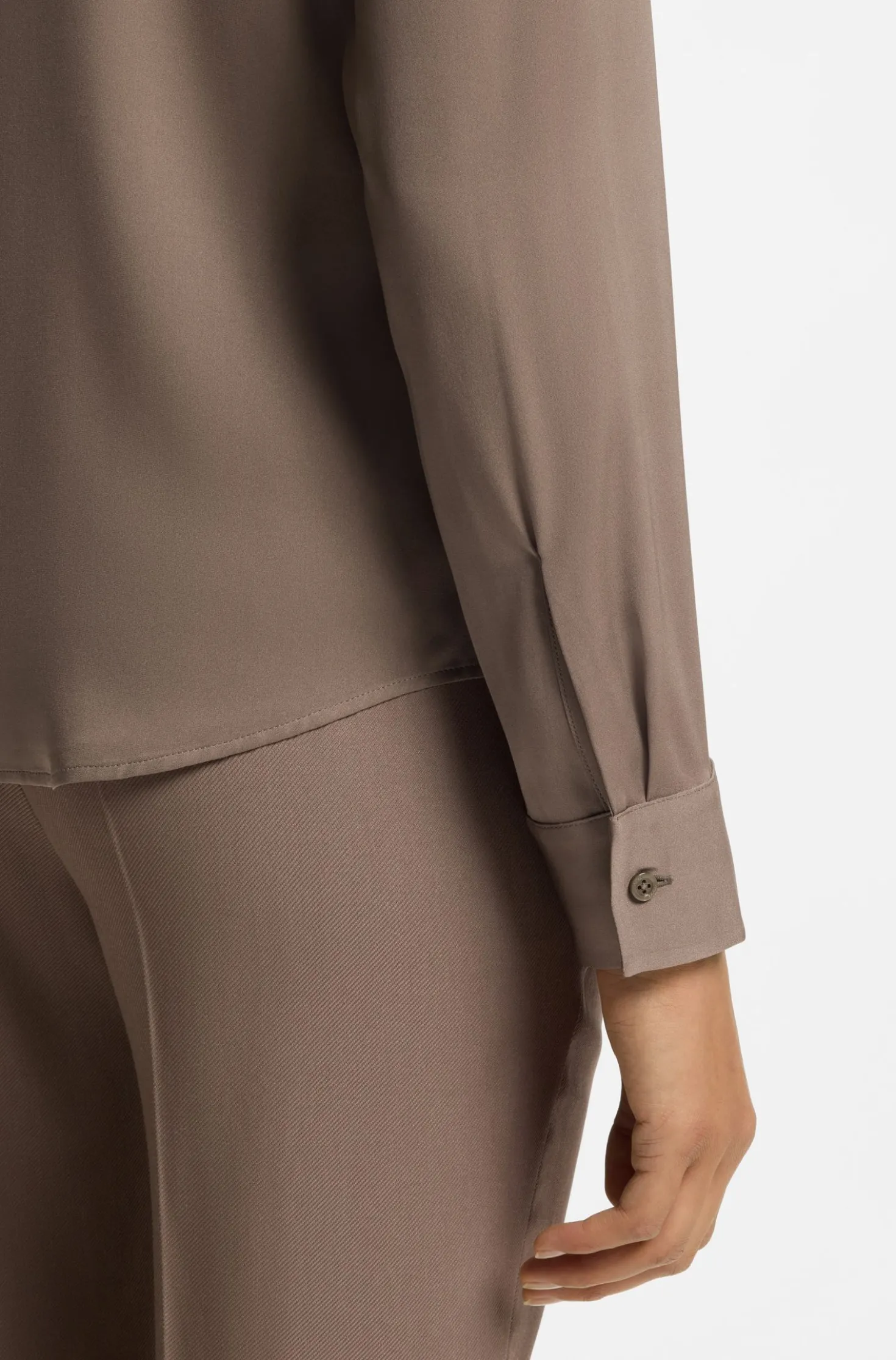 Bluse aus Stretch-Seide mit gerafften Details