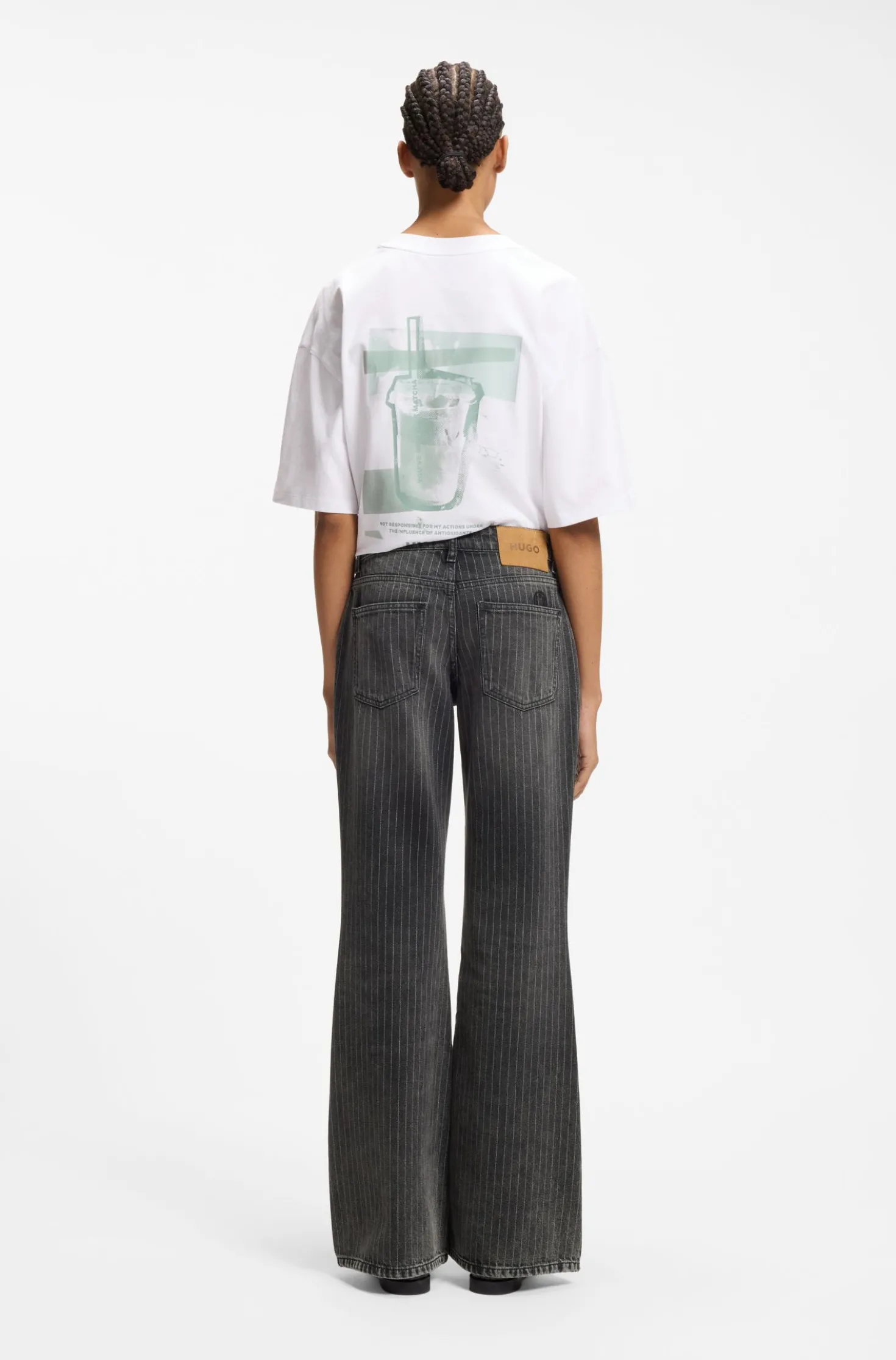 Bootcut-Jeans mit mittlerem Bund aus Baumwollmischung mit feinen Längsstreifen