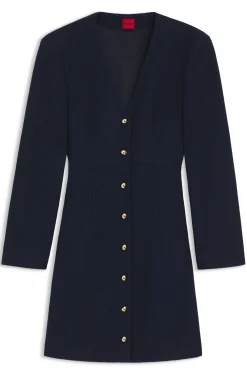 Bouclé-Kleid mit goldfarbenen Knöpfen