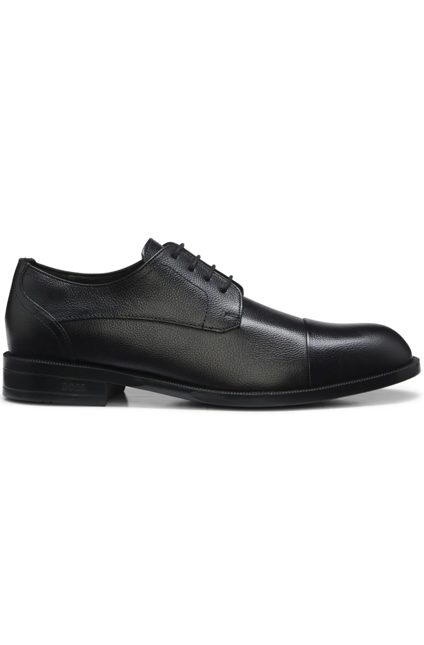 Derbys aus genarbtem Leder mit Zehenkappe