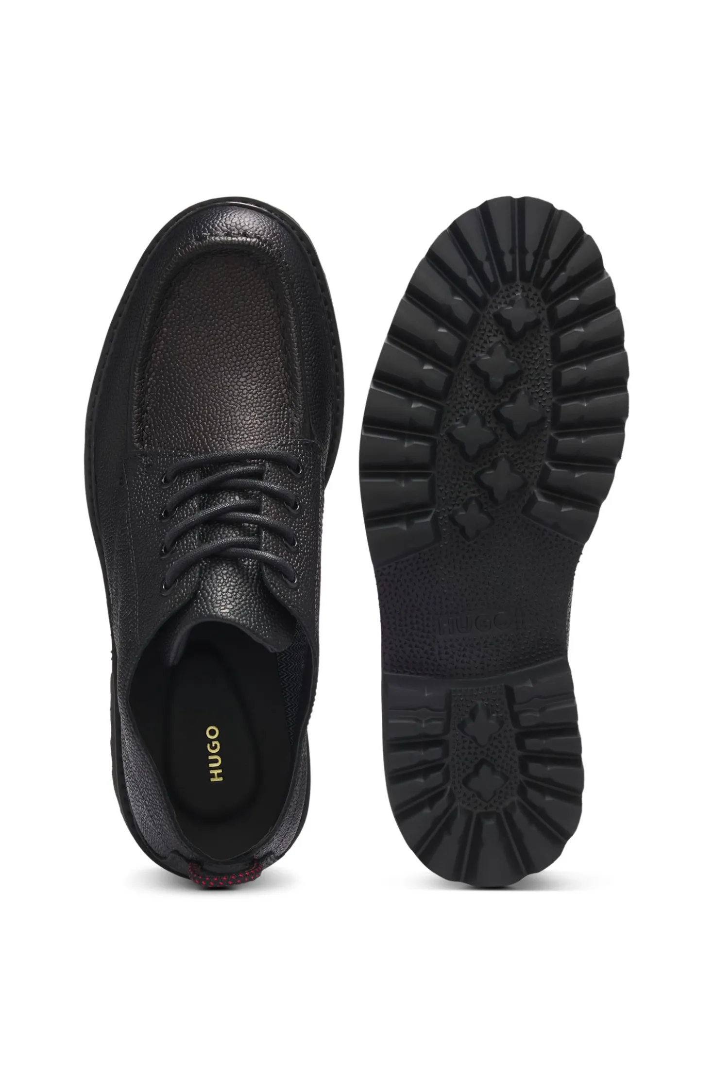 Derbys aus genarbtem Leder mit Profilsohle
