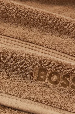Duschtuch aus Baumwolle mit tonaler Logo-Stickerei