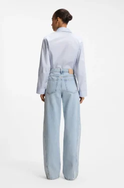 Jeans mit hohem Bund und weitem Beinverlauf
