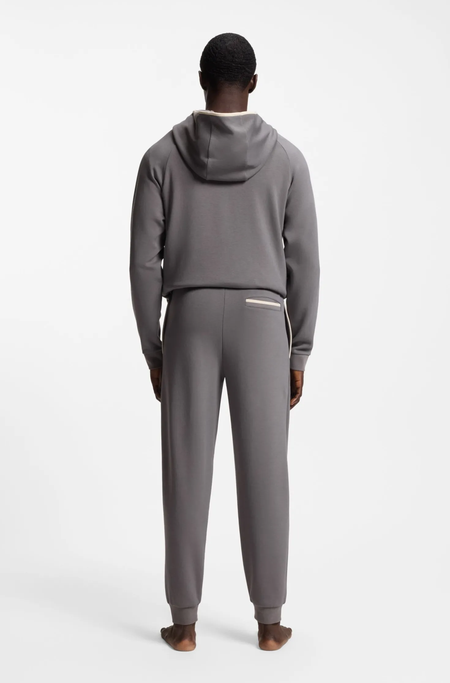Jogginghose aus Baumwoll-Mix mit kontrastierenden Einfassungen