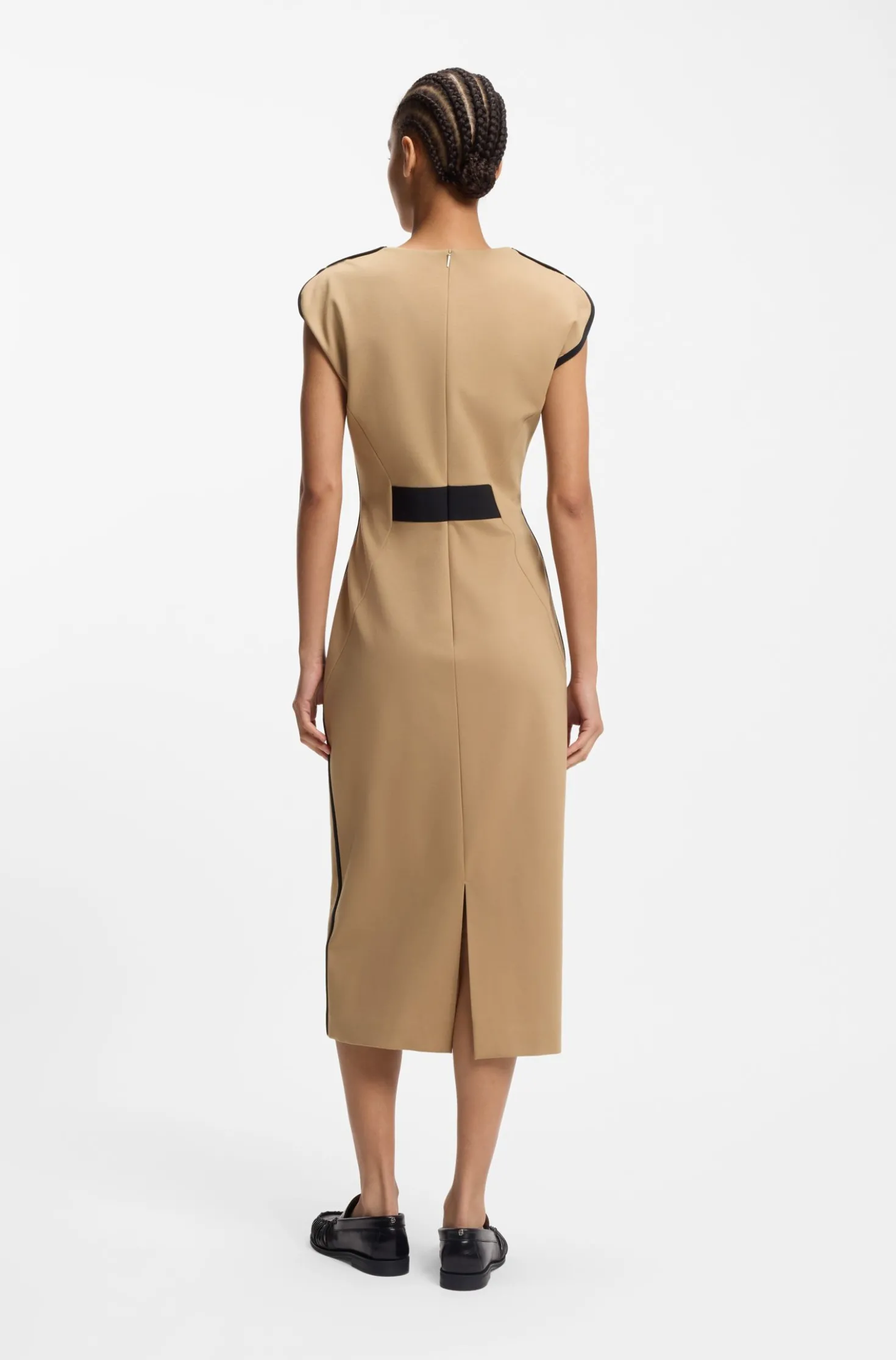 Kleid aus Stretch-Jersey mit Taillen-Detail