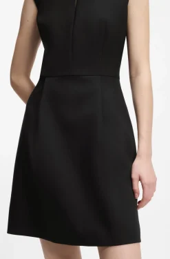 Kleid mit Cap-Ärmeln und Schlüsselloch-Ausschnitt mit Hardware-Besatz