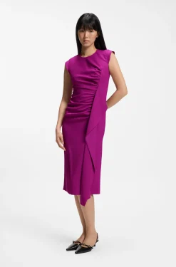 Kreppkleid mit drapiertem Detail