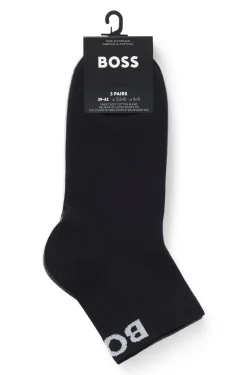 Kurze Socken mit Logos im Dreierpack