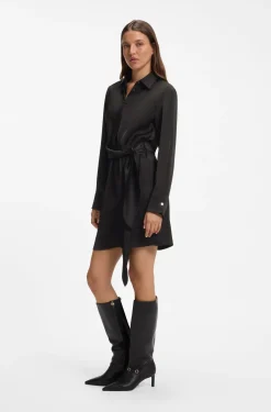 Langarm-Wickelkleid aus Satin mit Stacked-Logo