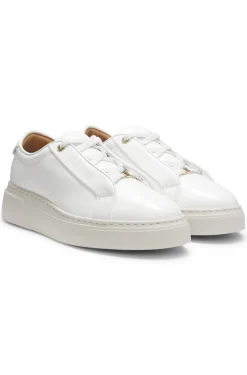 Ledersneakers mit integriertem Keilabsatz