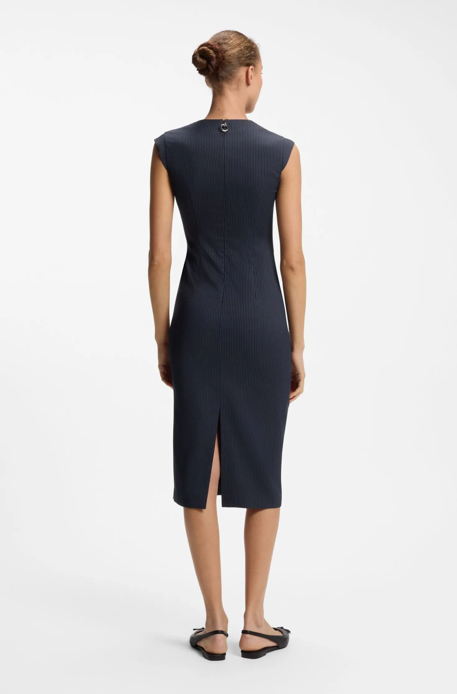 Midikleid mit Drapierung