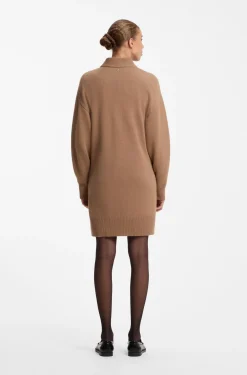 Oversized-Fit Strickkleid mit Stehkragen