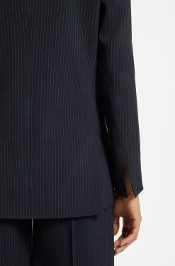 Regular-Fit Blazer aus Stretch-Crêpe mit Nadelstreifen