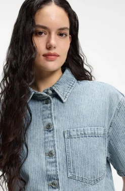 Relaxed-Fit Bluse aus gestreiftem Rigid-Denim