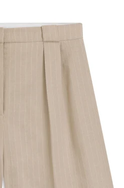 Relaxed-Fit Shorts aus Baumwoll-Mix mit Nadelstreifen