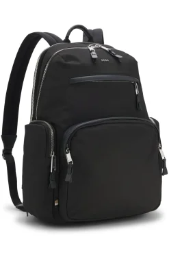 Rucksack mit mehreren Fächern und Lederbesätzen