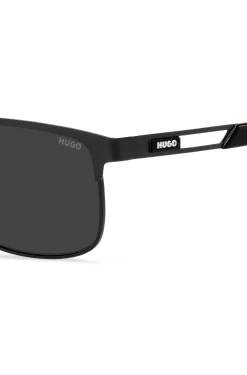 Schwarze Sonnenbrille mit Gummi-Logo
