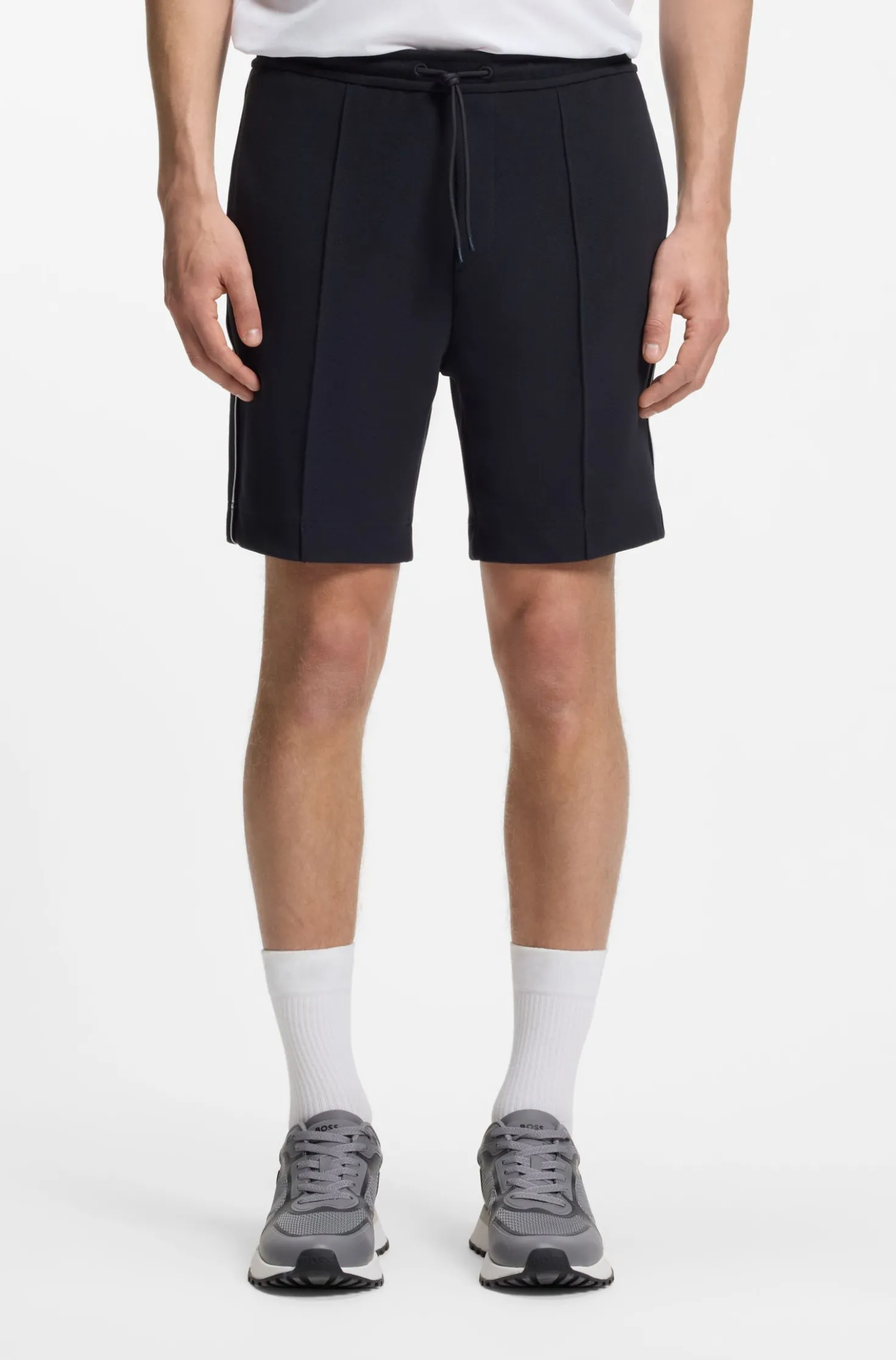Shorts aus Baumwoll-Mix mit Paspeln