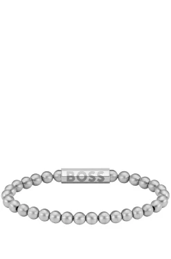 Silberfarbenes Armband mit Logo am Verschluss
