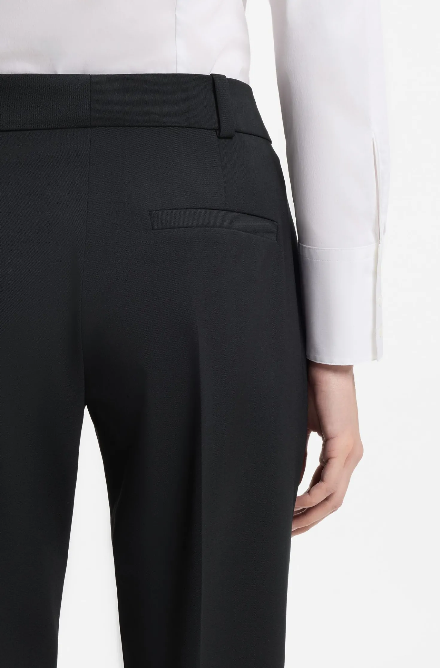 Slim-Fit Hose in Cropped-Länge