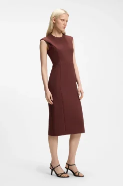 Slim-Fit Kleid mit Flügelärmeln