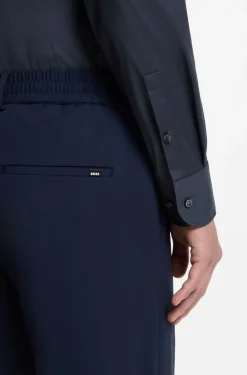 Slim-Fit Popeline-Hemd aus bügelleichtem Baumwoll-Mix