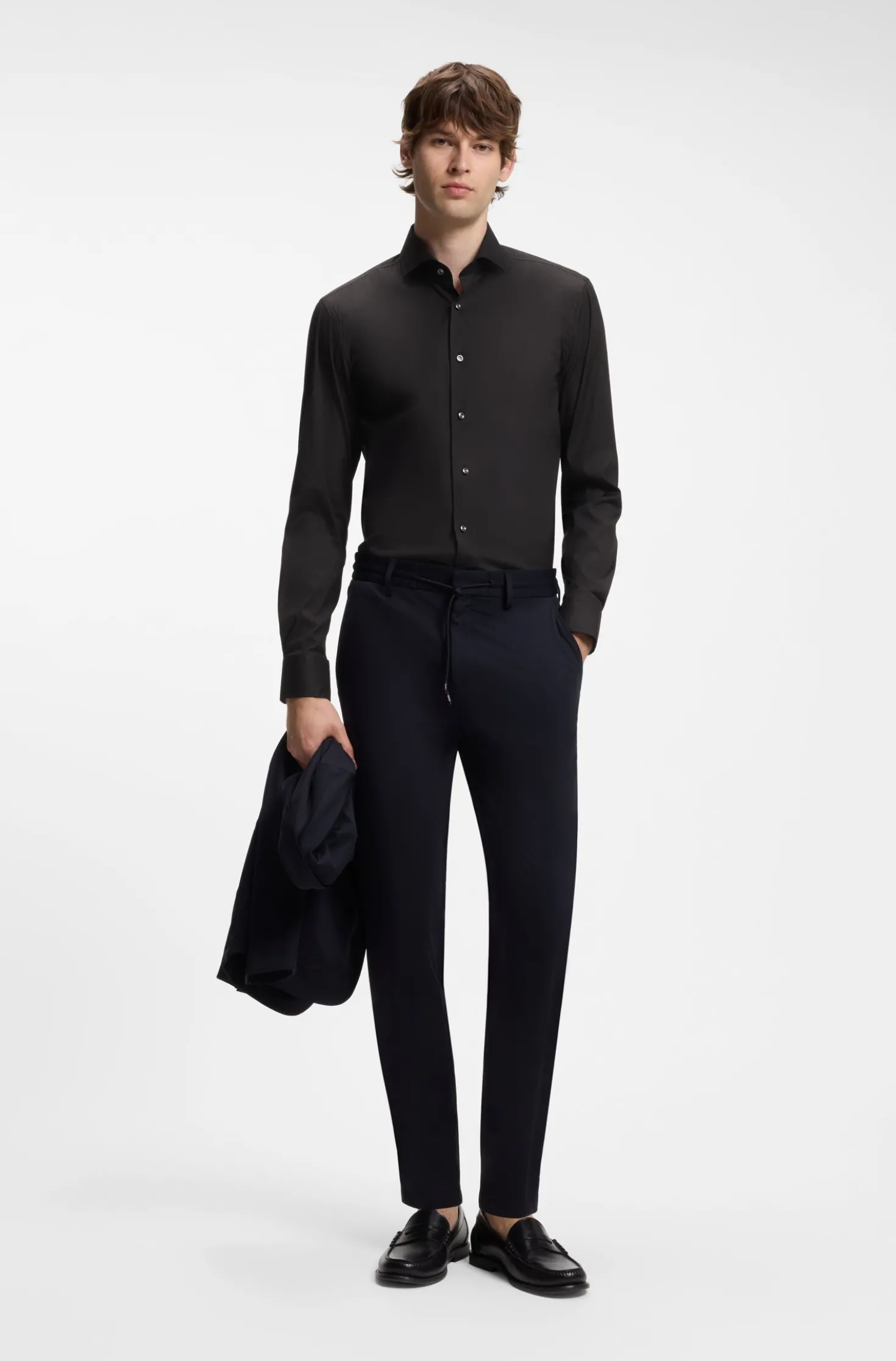 Slim-Fit Popeline-Hemd aus bügelleichtem Baumwoll-Mix
