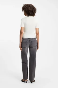 Slim-Fit Pullover mit Polokragen und Rippstruktur
