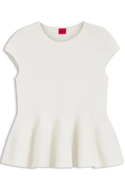 Slim-Fit Pullover mit Schößchensaum