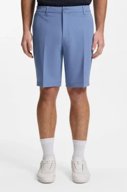 Slim-Fit Shorts aus wasserabweisendem Stretch-Gewebe
