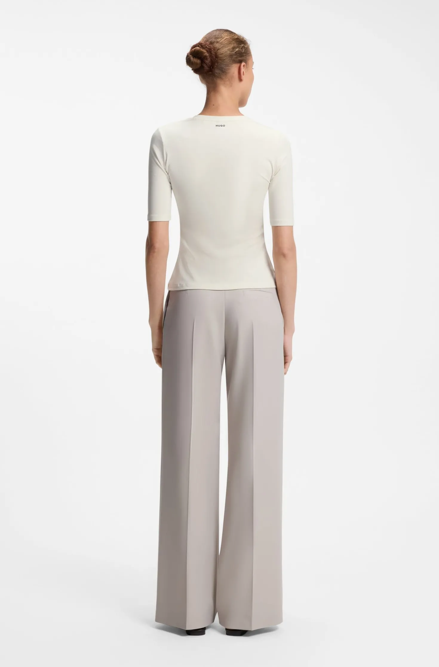 Slim-Fit T-Shirt aus elastischem Baumwoll-Modal-Mix