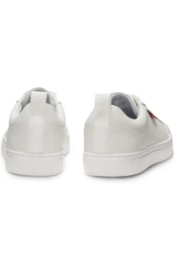 Sneakers aus Kunstleder mit rotem Logo-Etikett