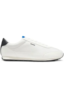 Sneakers aus strukturiertem Gewebe mit Stern-Detail