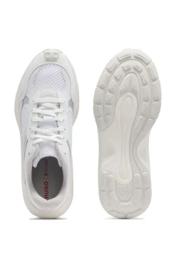 Sneakers mit Mesh und Kunstleder