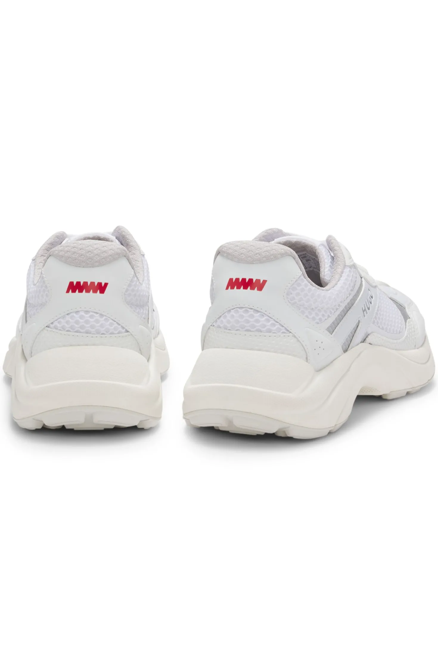 Sneakers mit Mesh und Kunstleder