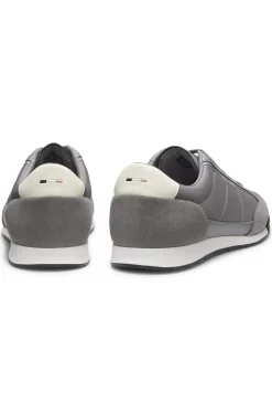 Sneakers mit Veloursleder-Besatz und gerippter Sohle
