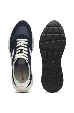 Sneakers mit Veloursleder-Besatz und Logo-Details