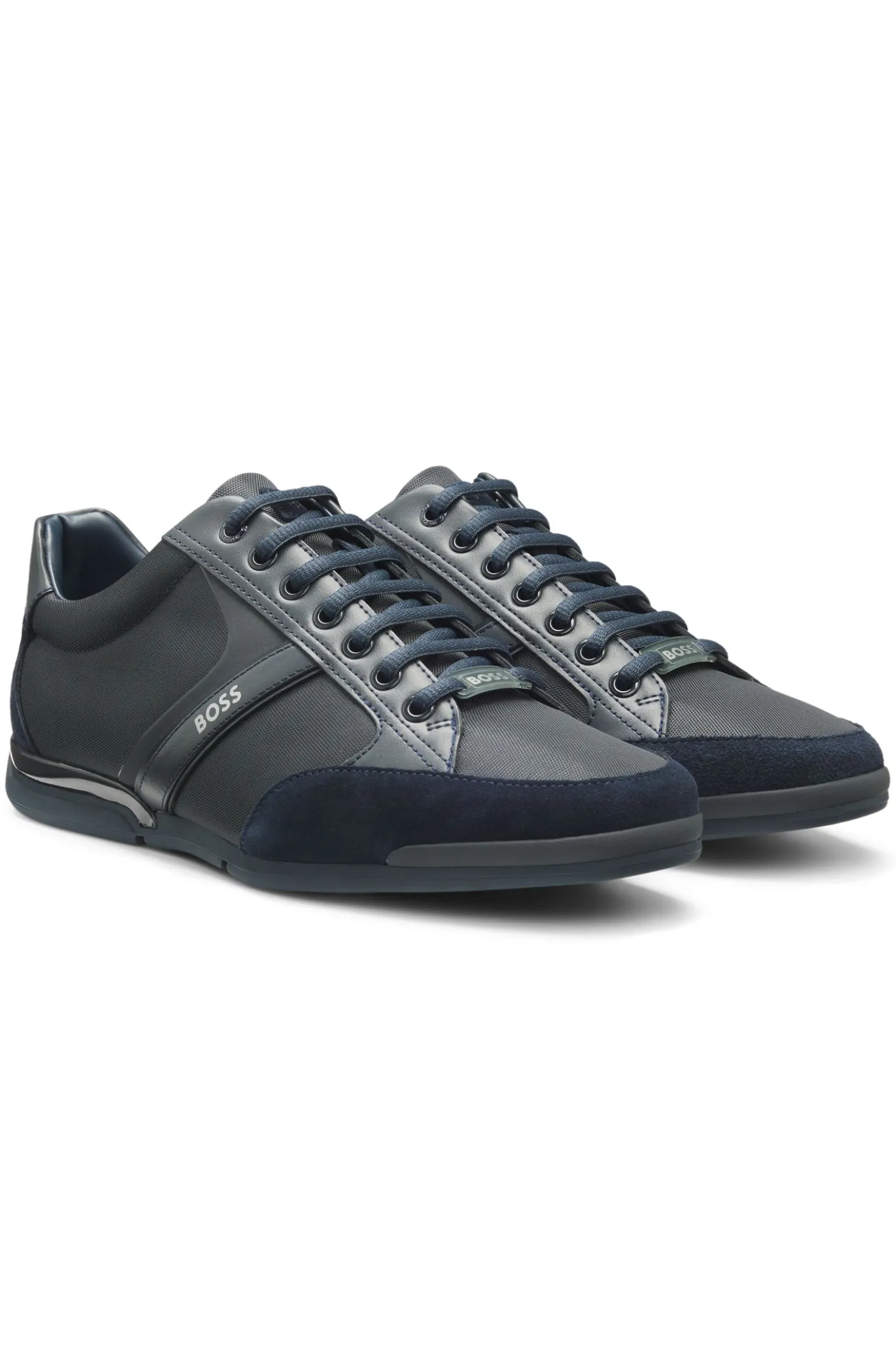 Sneakers mit Veloursleder und Kunstleder