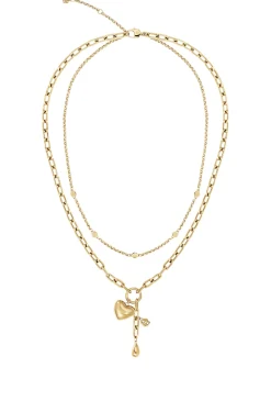 Sophisticated necklace with a polished finish