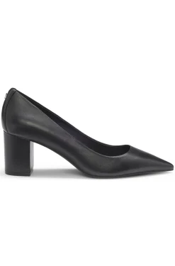 Spitze Pumps aus Nappaleder mit grobem Absatz