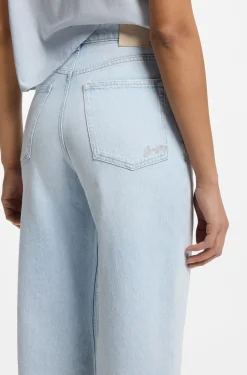 Straight-Fit Jeans aus blauem Denim